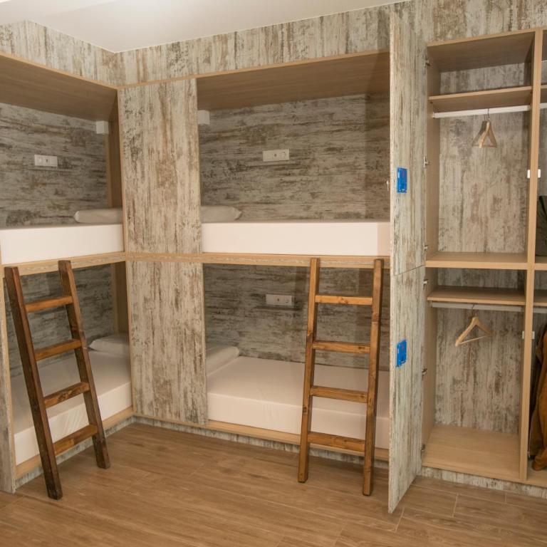 THOSTEL - Cama en habitación compartida mixta de 8 camas - 3