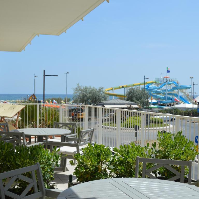 Hotel Riva e Mare - Camera Matrimoniale Deluxe con Balcone e Vista Mare - 20