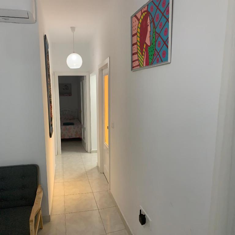 Orange Apartments - Apartment with Terrace - 14