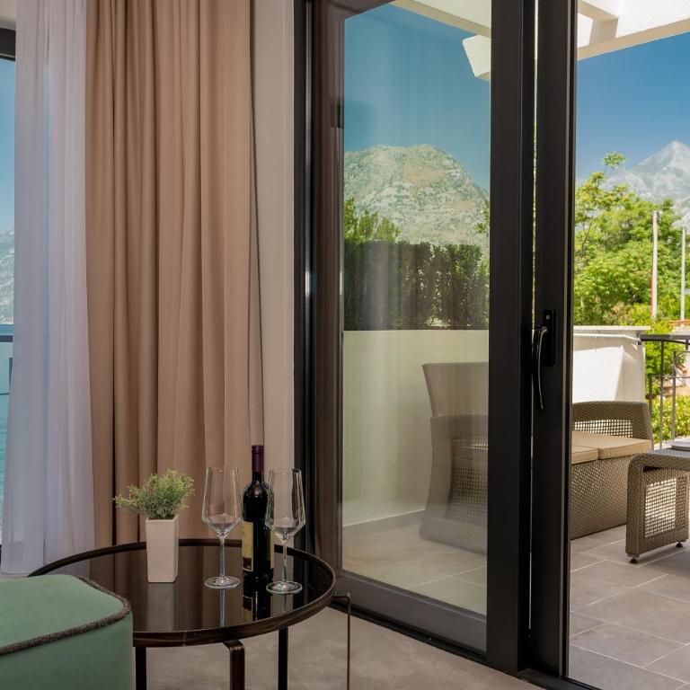 Hotel Palazzo del Mare - Essenza - Deluxe Double Room with Balcony and Sea View - 11