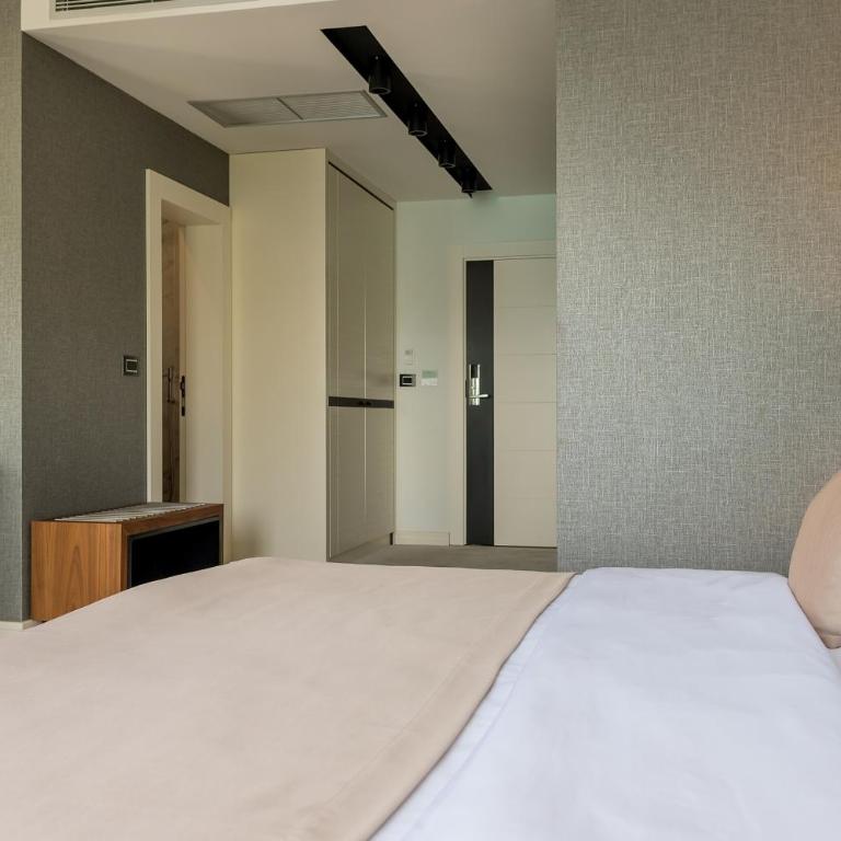 Hotel Palazzo del Mare - Essenza - Deluxe Double Room with Balcony and Sea View - 7