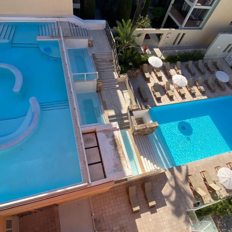 Penthouse vue mer avec Rooftop,Jacuzzi,et parking privé - Appartement - Vue sur Mer - 4