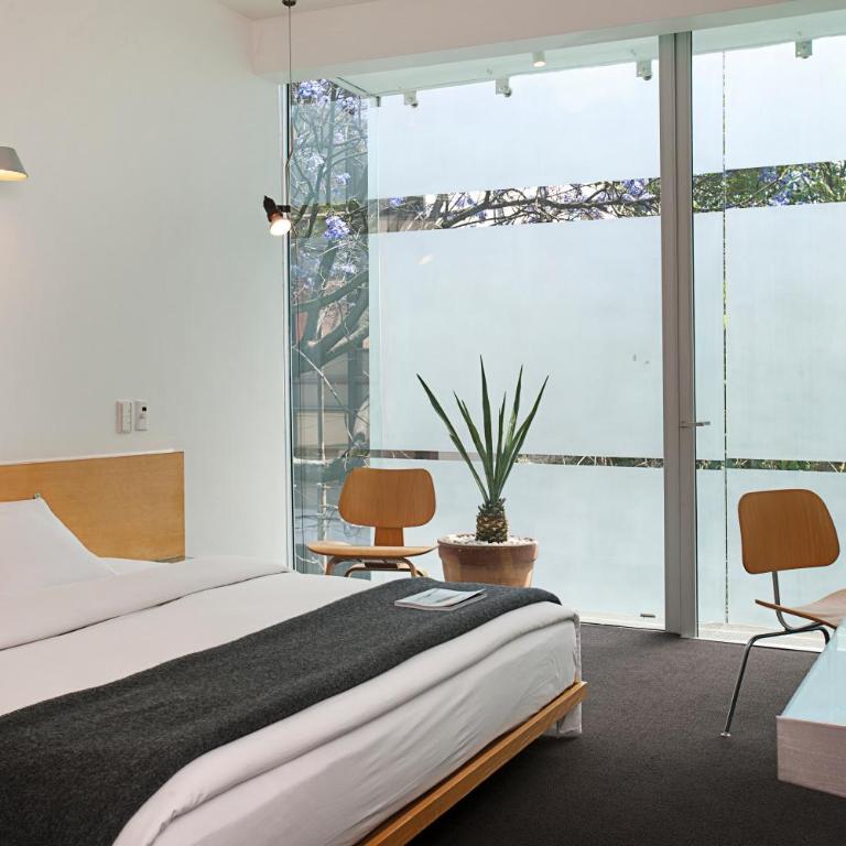 Habita, Mexico City, a Member of Design Hotels - Deluxe King Room - 3
