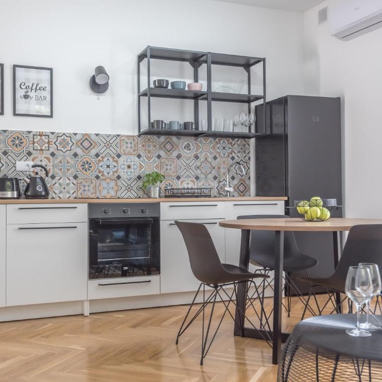 Vila Pobeda - Standardni Apartman - 3