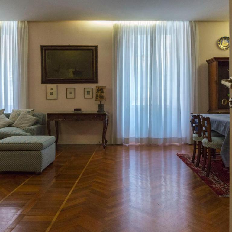 Luxury Art Atelier Apartment - Apartment - 4
