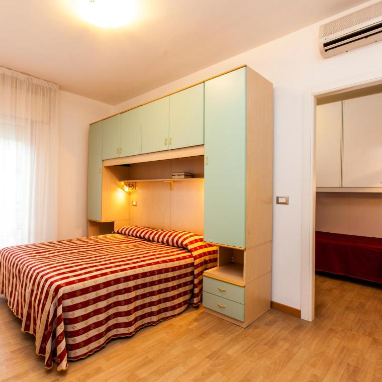 Hotel Arizona - Camera Familiare (2 Adulti + 2 Bambini) - 1
