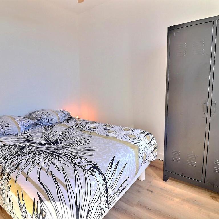 Hyères centre/vieille ville: superbe T2 - Appartement 1 Chambre - 13