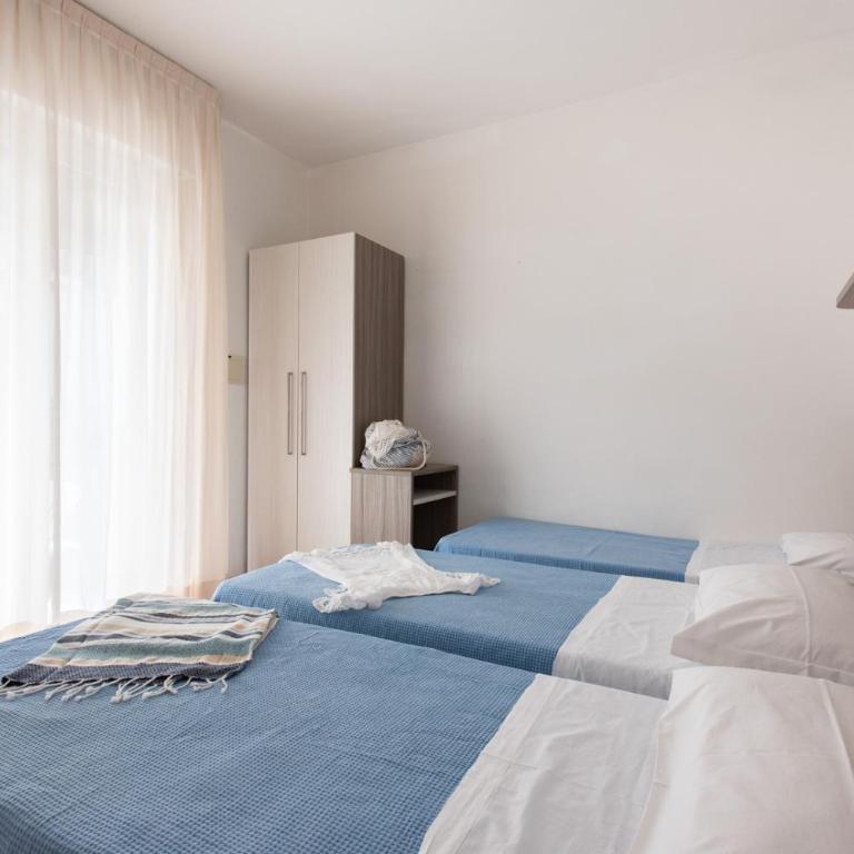 Hotel Consul - Family Hotel - Triple Room - 6