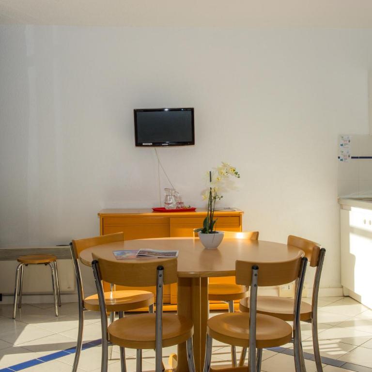 VTF Le Domaine de Françon - Appartement 2 Chambres (2 Adultes et 2 Enfants) - 6