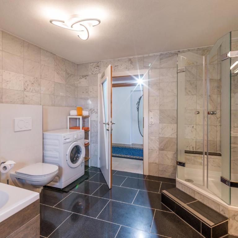 Ferienwohnung Neuheim - Apartment - auf 2 Etagen - 18