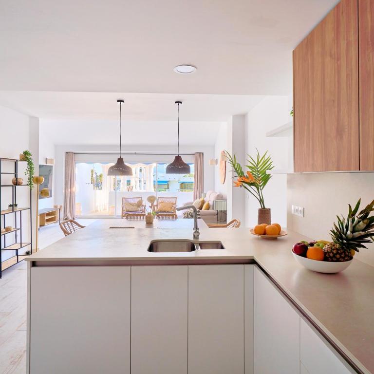 weforyou Ola Puerto Marina Apartment - Apartamento Superior - 45