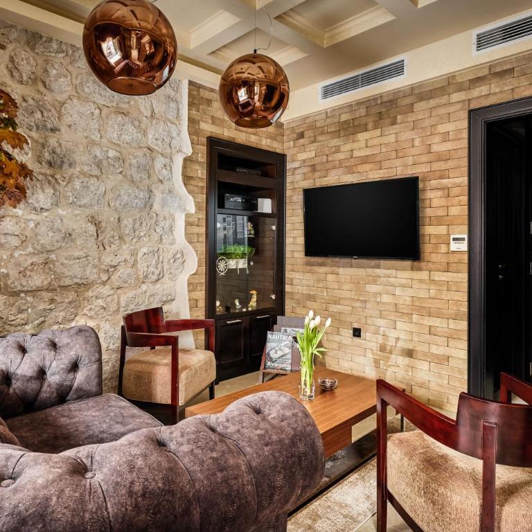 Apartment Lav in the City Centre - Apartman sa 1 Spavaćom Sobom - 1