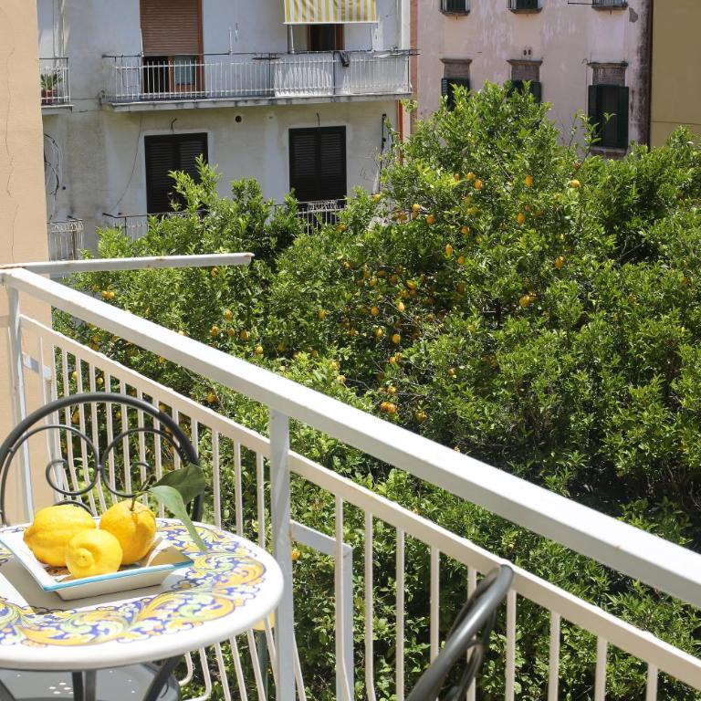 SWEET SORRENTO HOLIDAYS - Camera Queen con Balcone - 3
