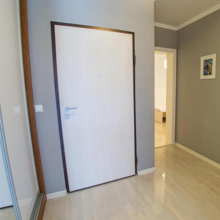 Apartment Light De Luxe - with Old Bridge view - Two-Bedroom Apartment with Balcony and City View - 36