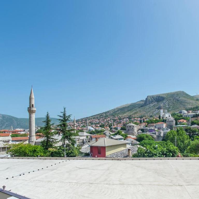 Apartment Light De Luxe - with Old Bridge view - Two-Bedroom Apartment with Balcony and City View - 45