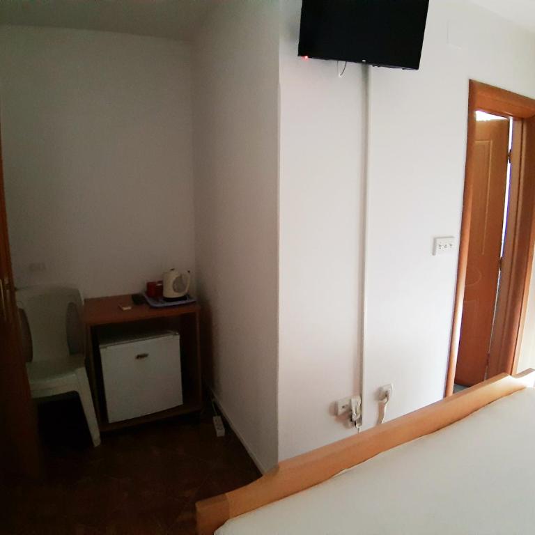 Apartments Parapid - Dvokrevetna Soba sa Bračnim Krevetom i Sopstvenim Kupatilom - 6