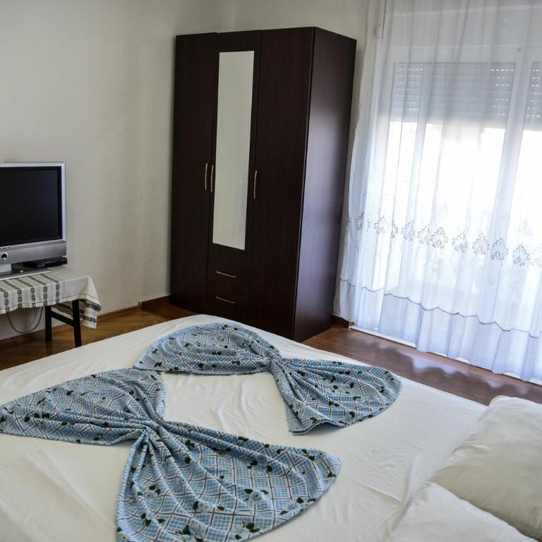 Casa Sinani - Dvokrevetna Soba sa Bračnim Krevetom i Balkonom - 10