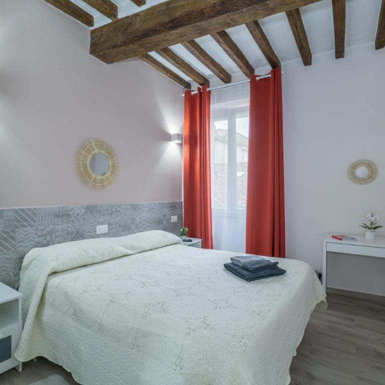 Residenza Borgo Guazzo - Camera Standard Matrimoniale/Doppia con Letti Singoli - 1