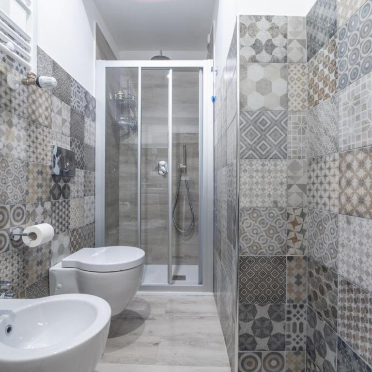 Residenza Borgo Guazzo - Camera Matrimoniale/Doppia con Letti Singoli - 5
