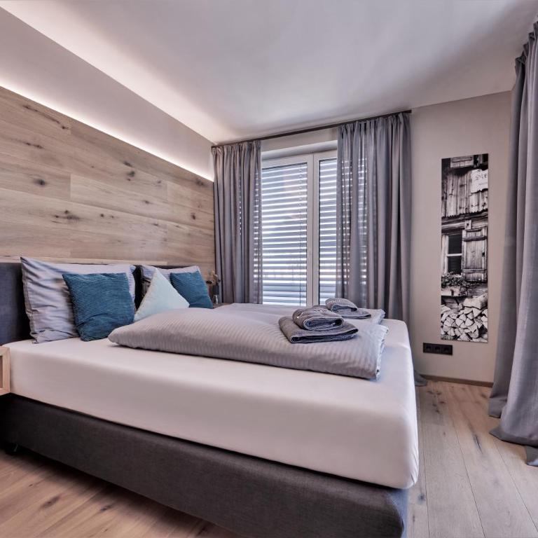 Apartment BergRoof - Two-Bedroom Penthouse with Balcony and Mountain View - 12