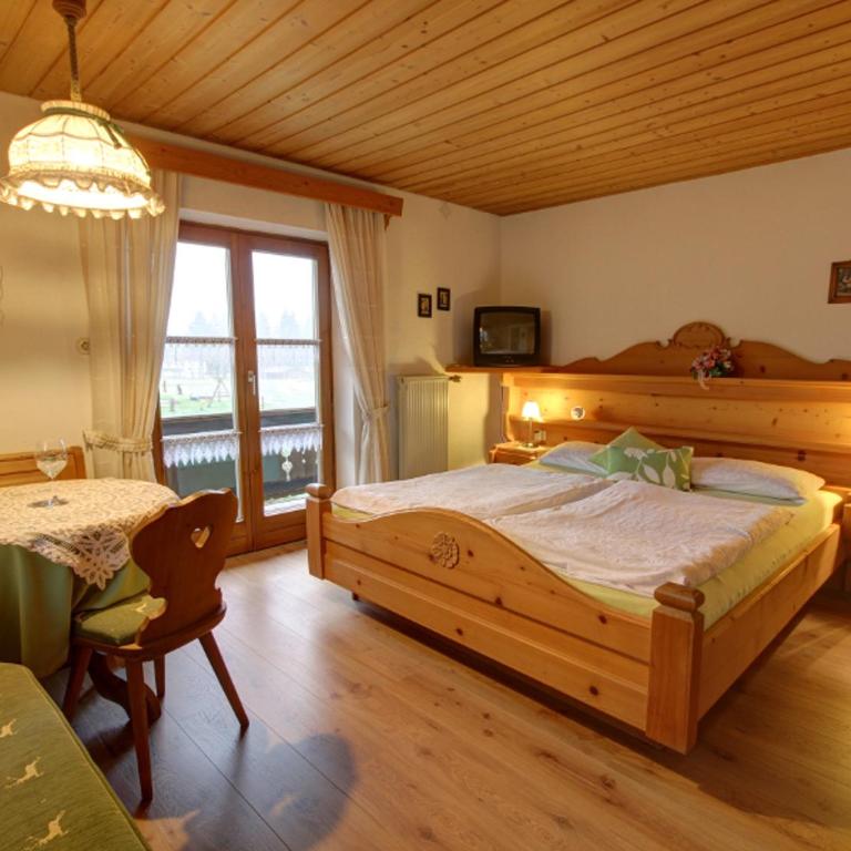 Gästehaus Restner - Chiemgau Karte - Apartment mit Balkon - 2