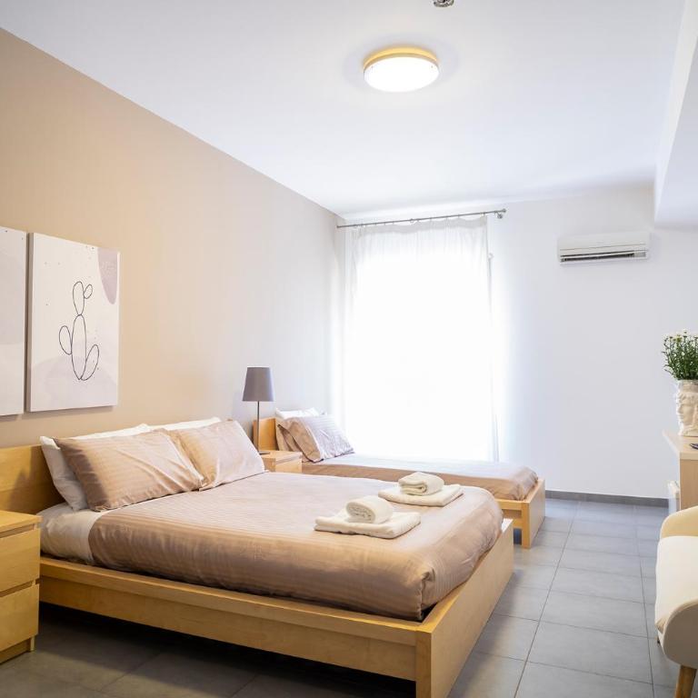 Enny Camere - Camera Tripla - 5