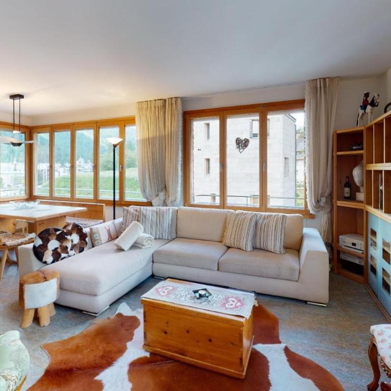 Chalavus - Apartment mit Blick auf die Berge - 1