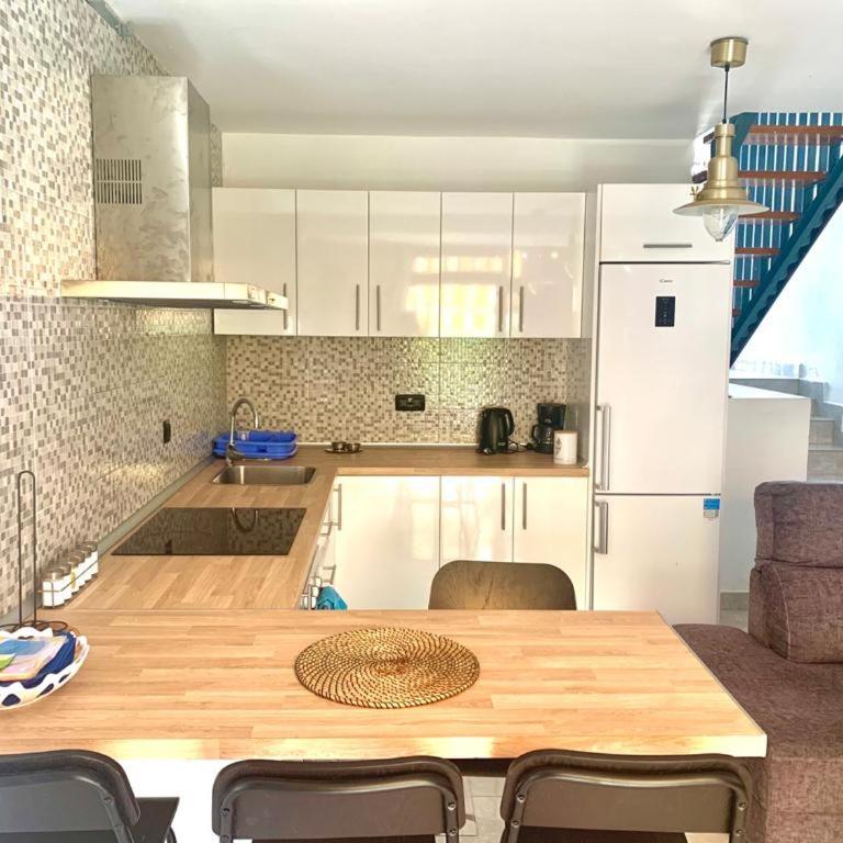 Duplex-Bungalow in Playa de las Américas,3 minutes near the best beaches in Tenerife - Apartamento de 2 dormitorios - 5