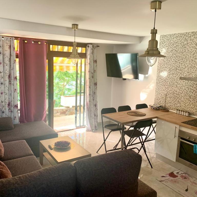 Duplex-Bungalow in Playa de las Américas,3 minutes near the best beaches in Tenerife - Apartamento de 2 dormitorios - 4