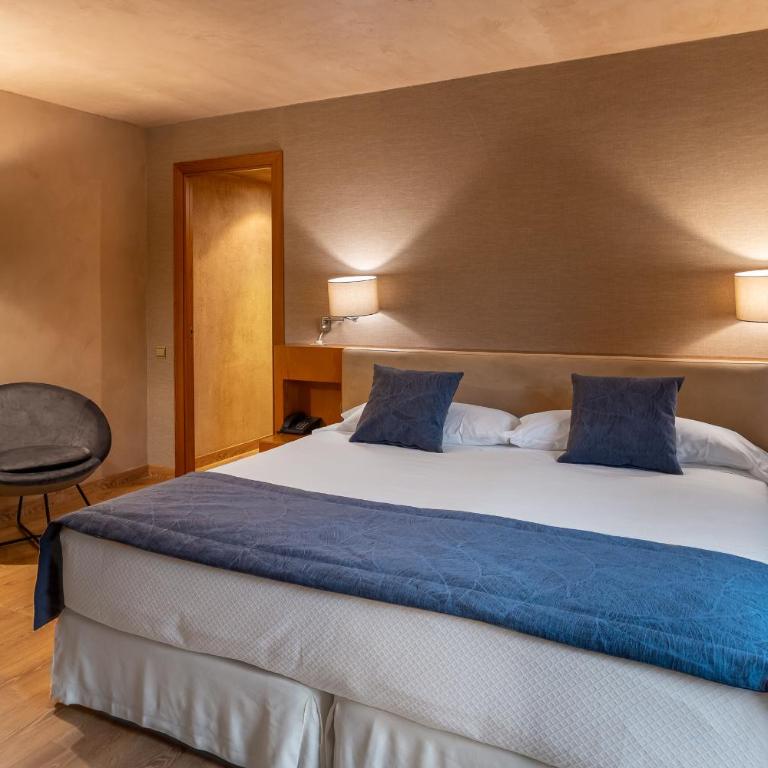 Hotel Xalet del Golf - Superior Double or Twin Room - 5