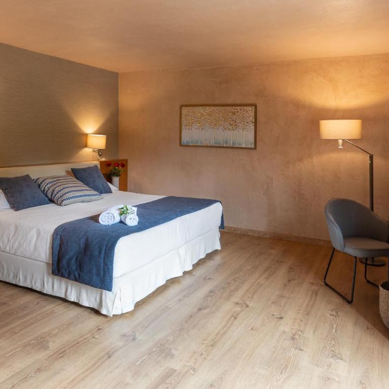 Hotel Xalet del Golf - Superior Double or Twin Room - 2
