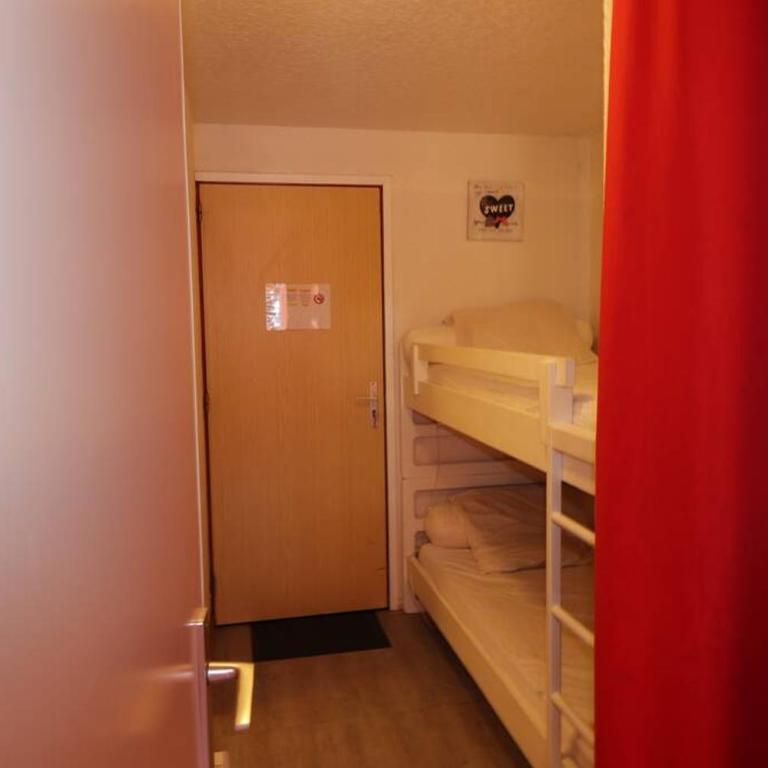 Studio St Lary village-vue montagne. - Apartamento de 1 dormitorio - 24