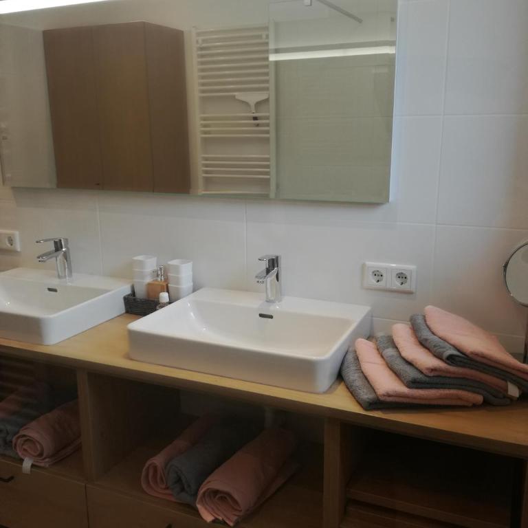 Appartement Ferienwohnung Bergahorn Gröbming - Apartamento de 2 dormitorios - 9