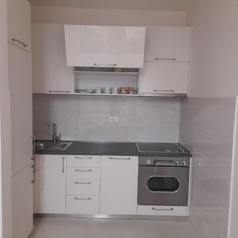 Apartment Diamond - Two-Bedroom Apartment - 13