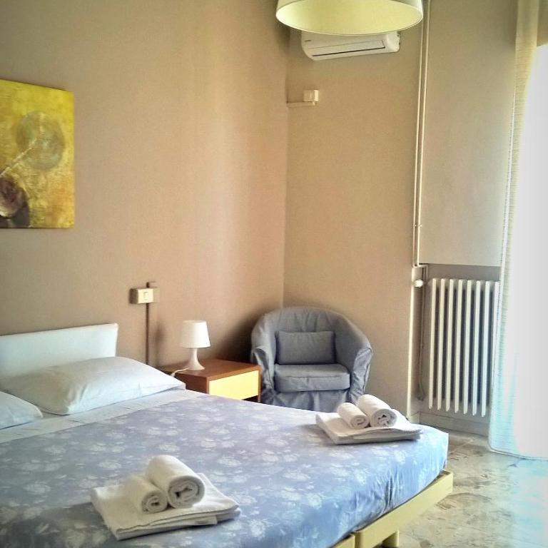 B&B Cameracaffè Centro - Camera Matrimoniale Comfort - 5