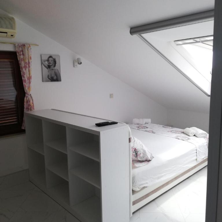 Apartments Sijerkovic - One-Bedroom Apartment - 7