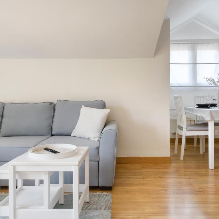 Atico Abi Villanua - Three-Bedroom Apartment - 3