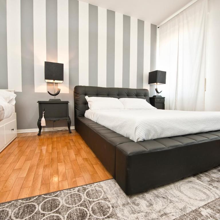 Verona Maison - Double Room with extra bed with Shared Bathroom - 2