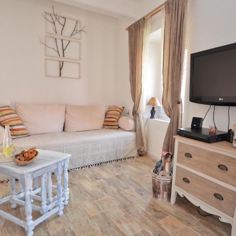 Bell Tower Apartment - Deluks Apartman - 2
