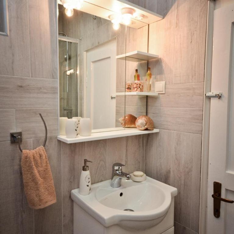 Bell Tower Apartment - Deluks Apartman - 10