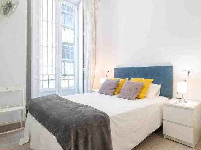 Apartamentos Alcazaba - Two-Bedroom Apartment - 3