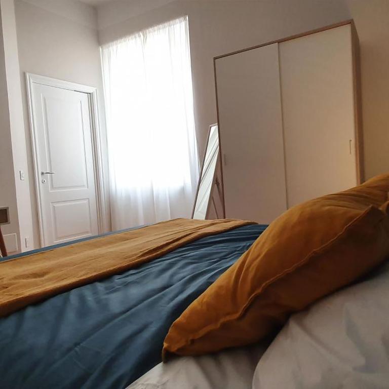 B&B La Corte Antica - Luino Lago Maggiore - Chambre Double avec Salle de Bains Privative - 5