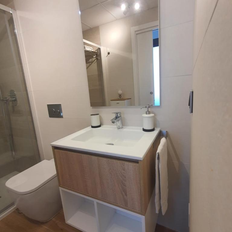 Sunset Waves Benidorm by KalmaRent - Apartamento de 3 dormitorios - 73