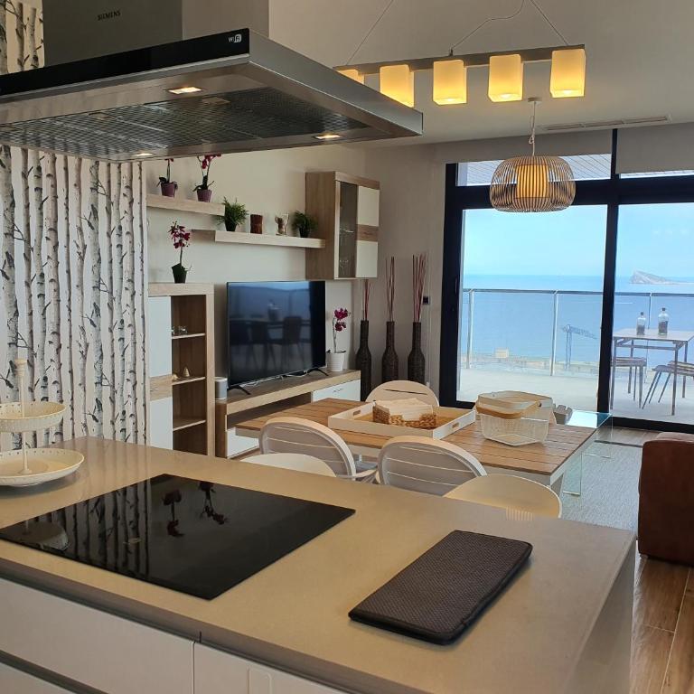Sunset Waves Benidorm by KalmaRent - Apartamento de 3 dormitorios - 84