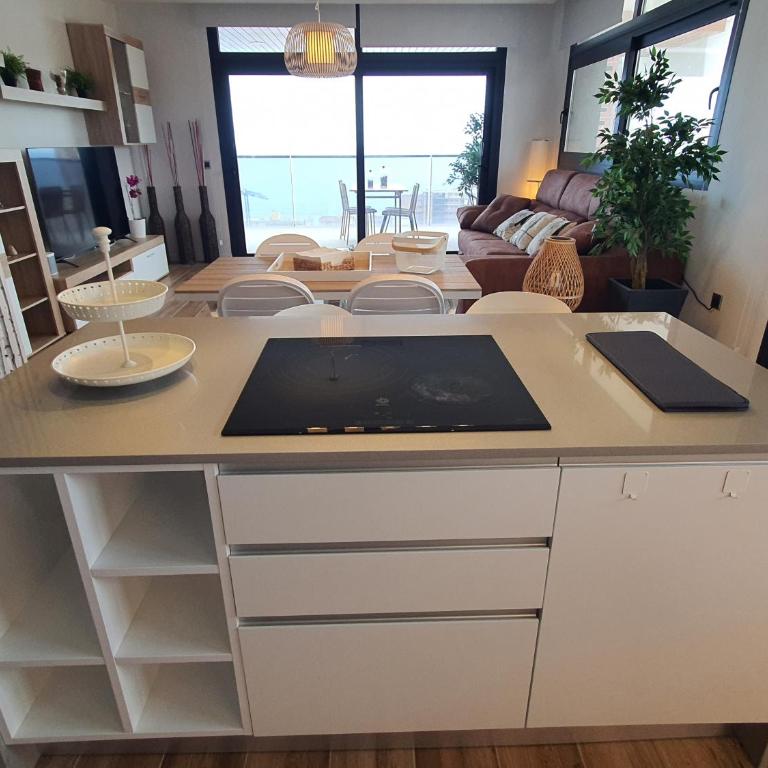 Sunset Waves Benidorm by KalmaRent - Apartamento de 3 dormitorios - 90