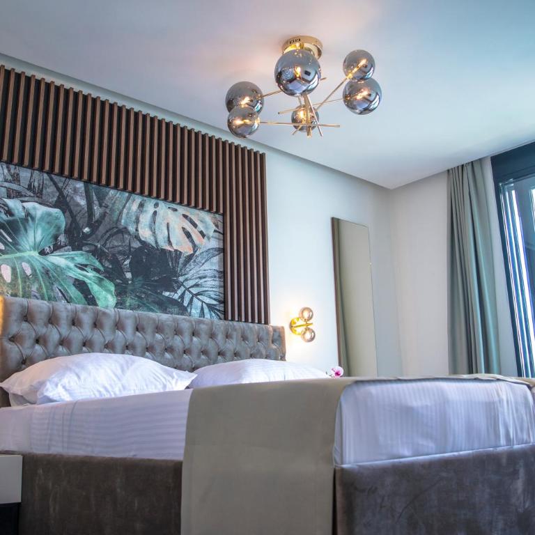 APARTMENTS MERLIN - Two-Bedroom Apartment - 4