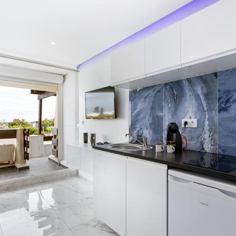 Le Wallis Studio terrasse coursive vue mer Port Nature Village Naturiste - Apartment mit 1 Schlafzimmer - 13