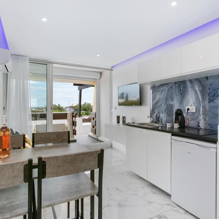 Le Wallis Studio terrasse coursive vue mer Port Nature Village Naturiste - Apartment mit 1 Schlafzimmer - 14