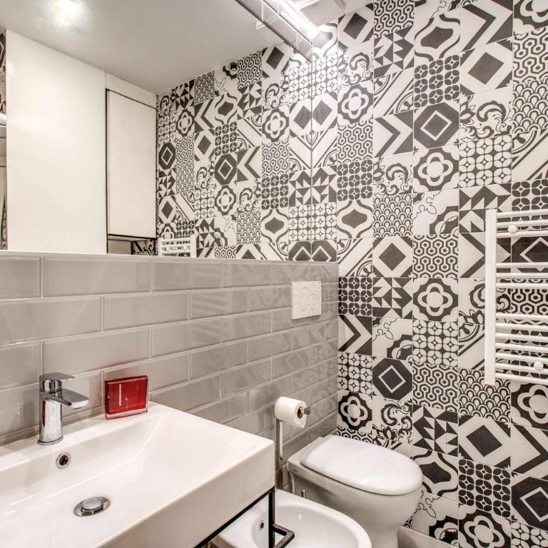 Original House in Trastevere - Two-Bedroom Apartment - 28