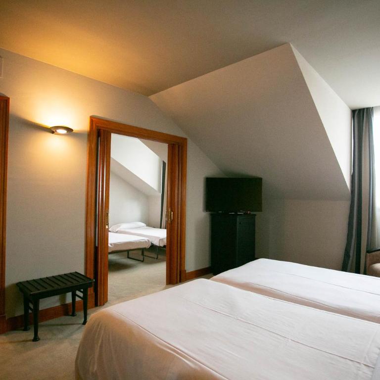Hotel Sercotel Ciudad de Oviedo - Suite Junior - 4